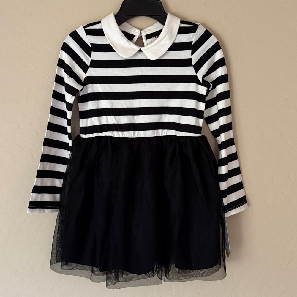 Cat & Jack Black and White Striped Dress 6/7 EUC
